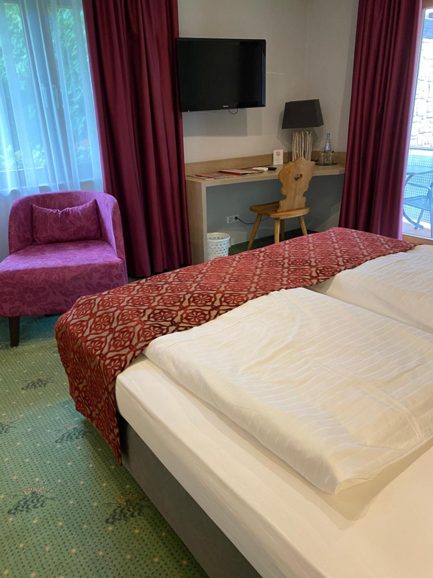 Landhotel Traube Baden-Baden Room photo
