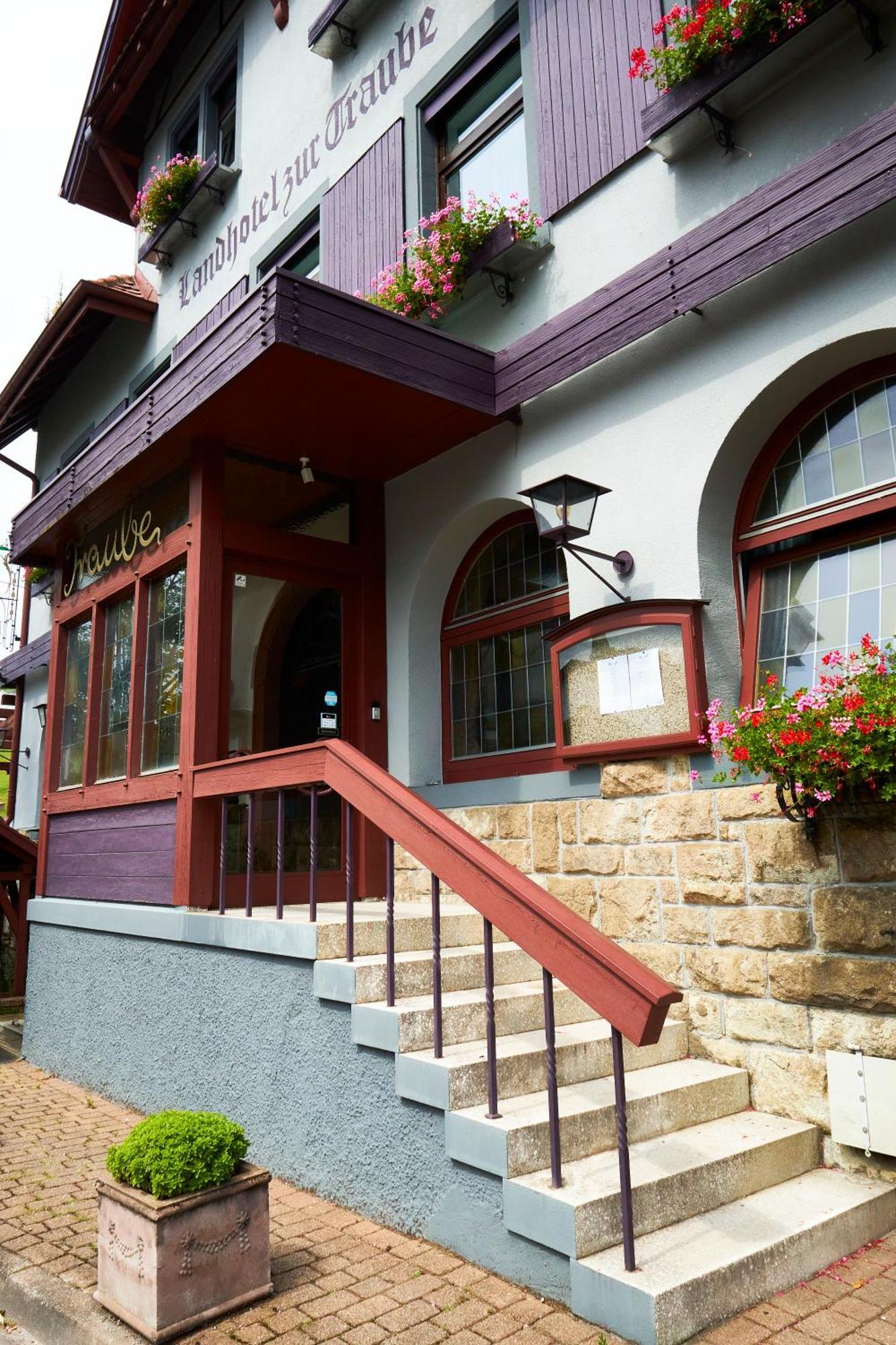 Landhotel Traube Baden-Baden Exterior photo