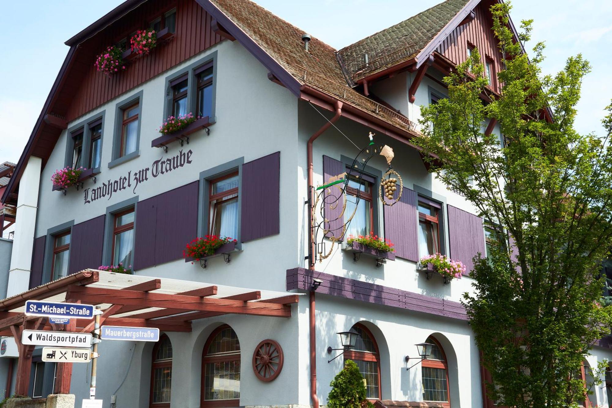 Landhotel Traube Baden-Baden Exterior photo