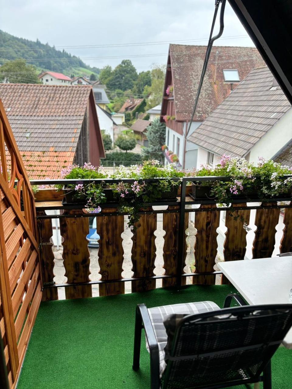 Landhotel Traube Baden-Baden Exterior photo